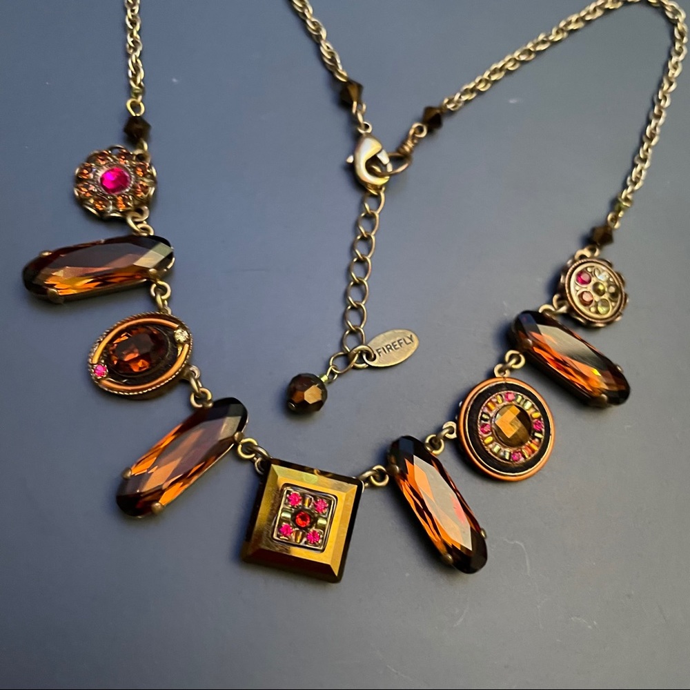 FIREFLY NECKLACE
